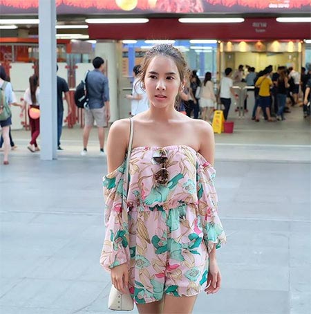 จั๊มพ์สูทดารา