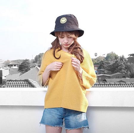 กางเกงยีนส์ขาสั้นดารา