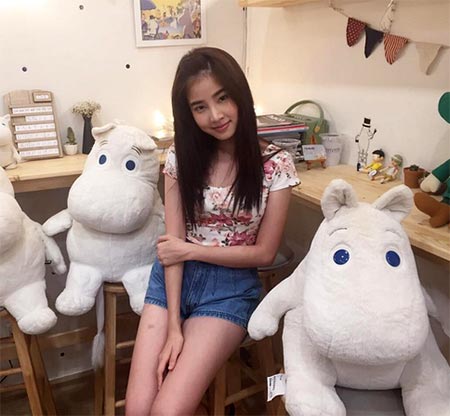 กางเกงยีนส์ขาสั้นดารา