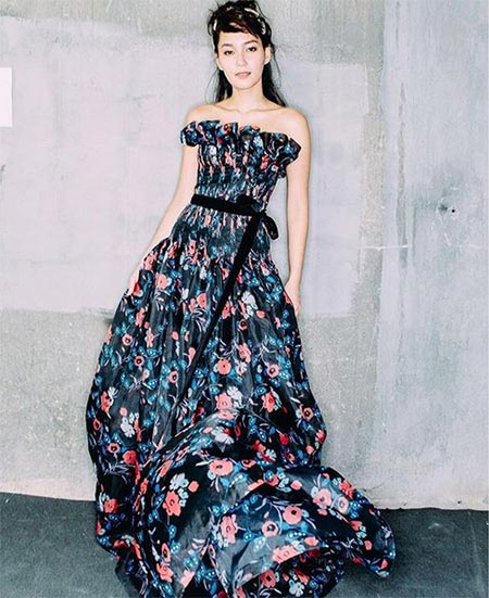 เสื้อผ้าลายดอกดารา