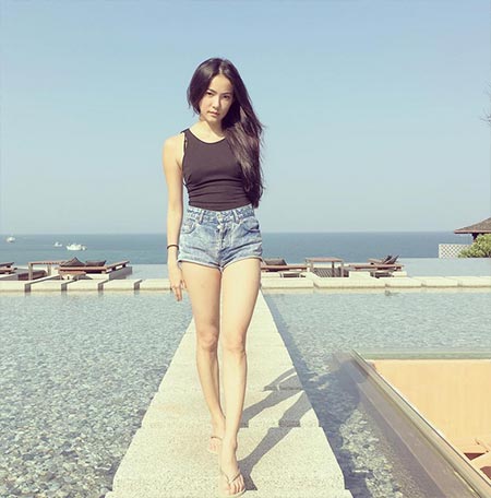 กางเกงยีนส์ขาสั้นดารา