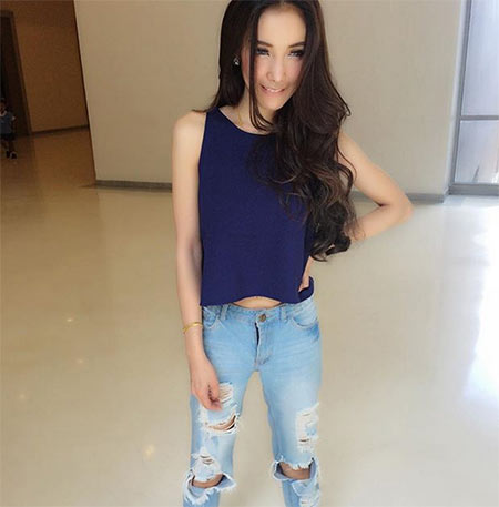 ดาราใส่เสื้อกล้าม