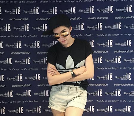 กางเกงยีนส์ขาสั้นดารา