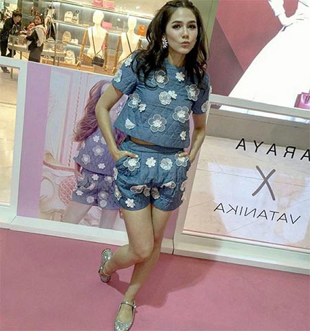 ชมพู่ อารยา แฟชั่น