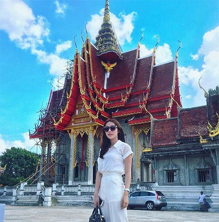 ชุดไปวัดดารา