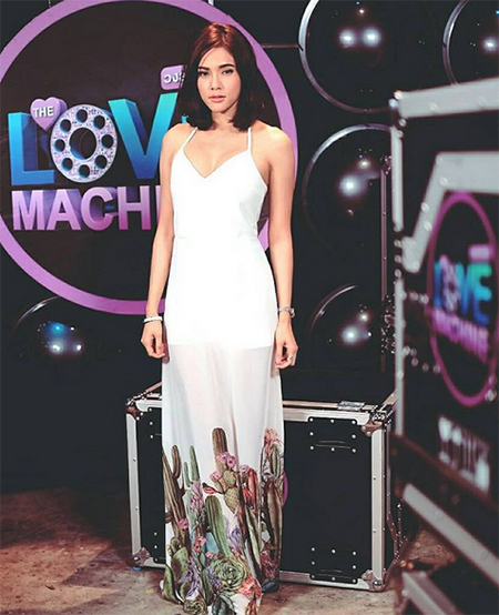 ชุดแม็กซี่เดรสดารา