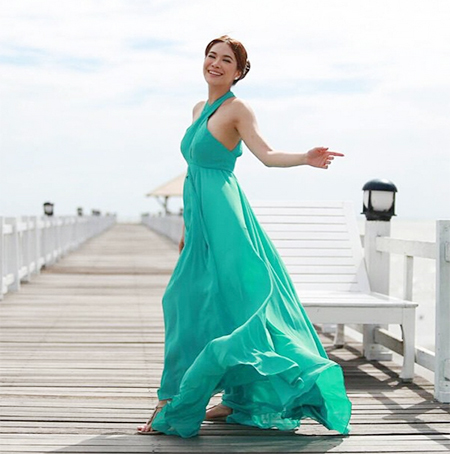 ชุดแม็กซี่เดรสดารา