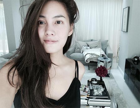 ดาราหน้าสด