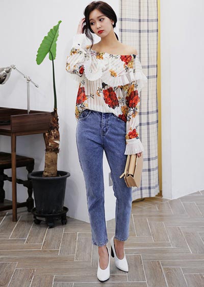 เสื้อลายดอก