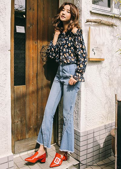 เสื้อลายดอก