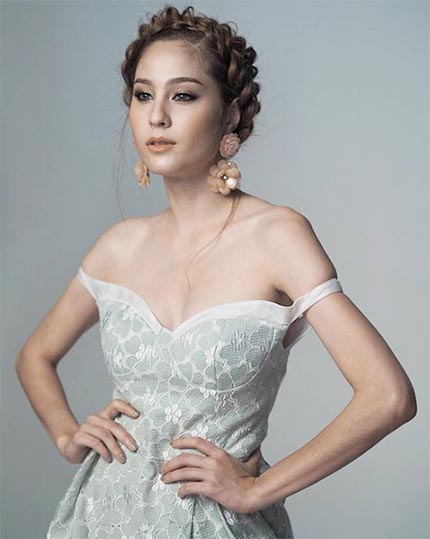 ขวัญ อุษามณี