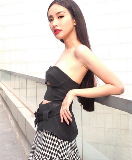 ดาราผมดำตรงสวย