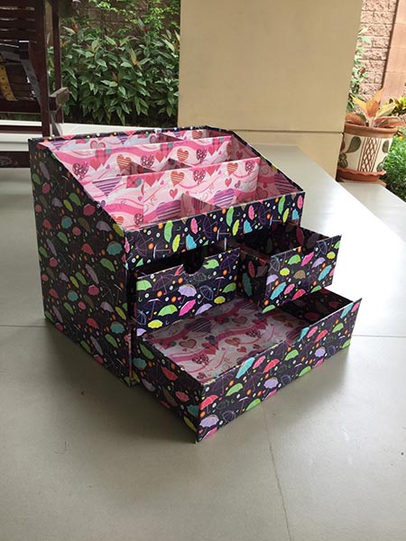 DIY กล่องใส่เครื่องสำอาง