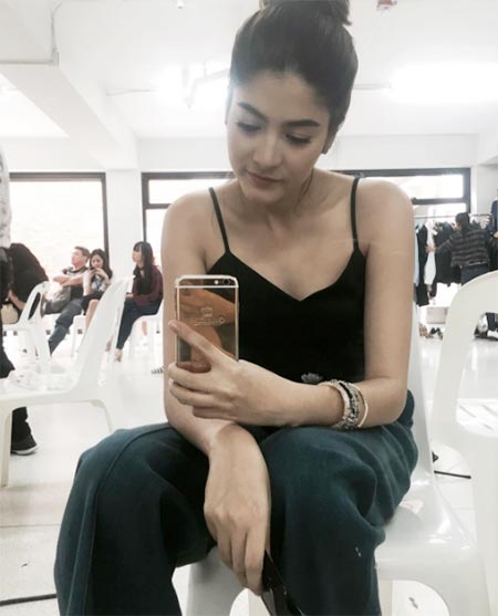 สร้อยข้อมือดารา