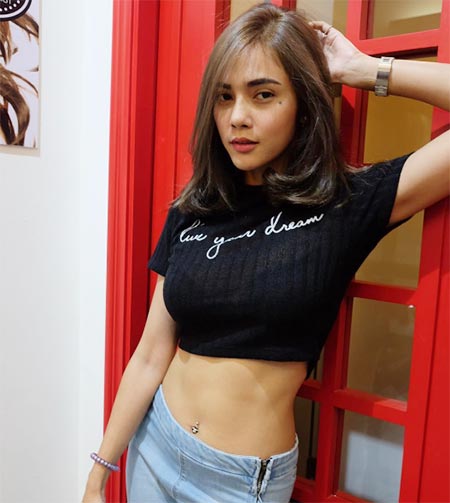 เสื้อเอวลอย