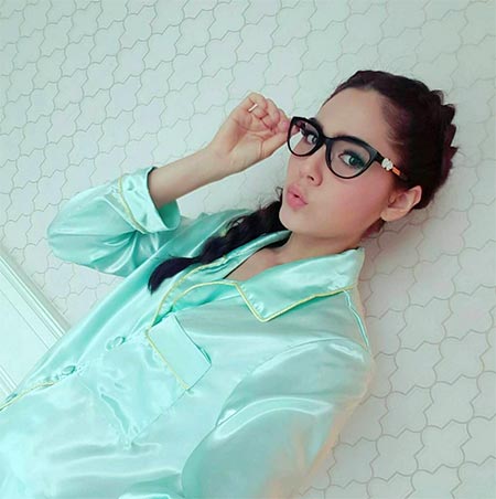 ชุดนอนดารา