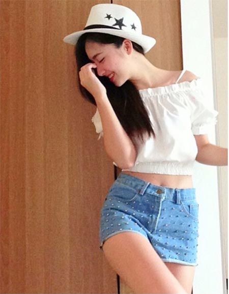 ฮาน่า ลีวิส
