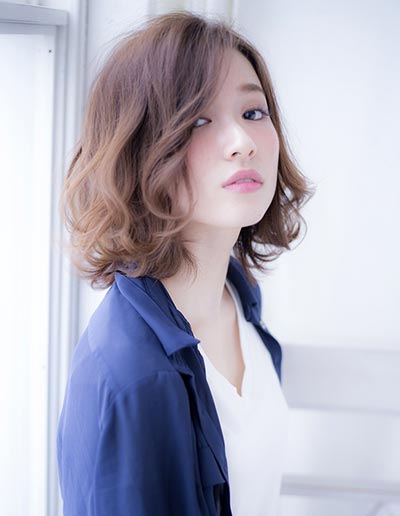 ทรงผมสําหรับคนผมบาง