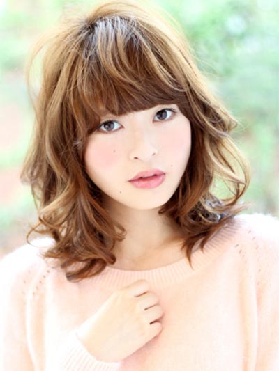 ทรงผมสําหรับคนผมบาง