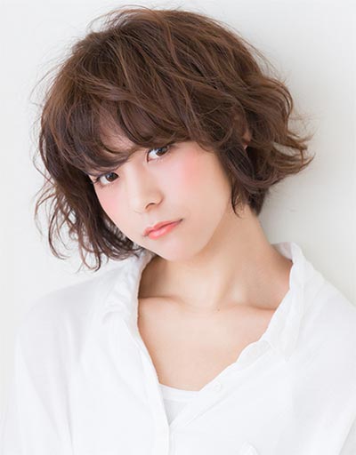 ทรงผมสําหรับคนผมบาง