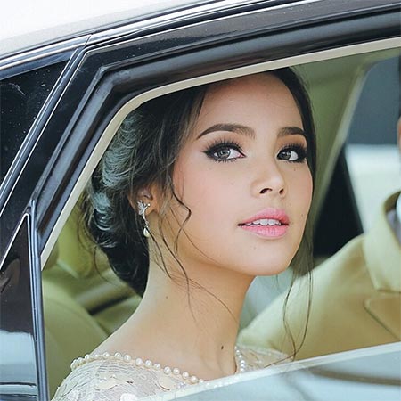 ญาญ่า อุรัสยา