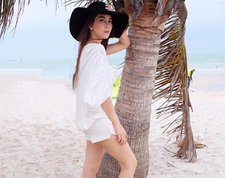 วุ้นเส้น วิริฒิพา ภักดีประสงค์