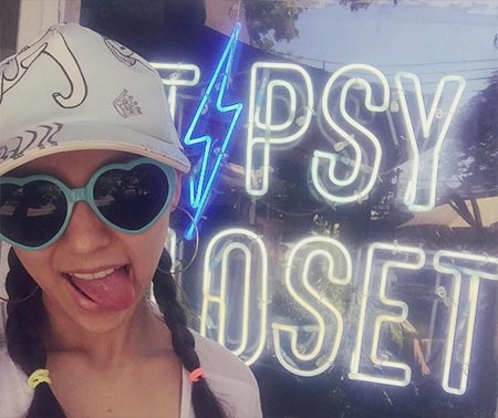 ต่างหูดารา