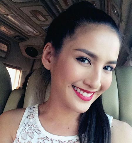 ดาราที่มีลักยิ้ม