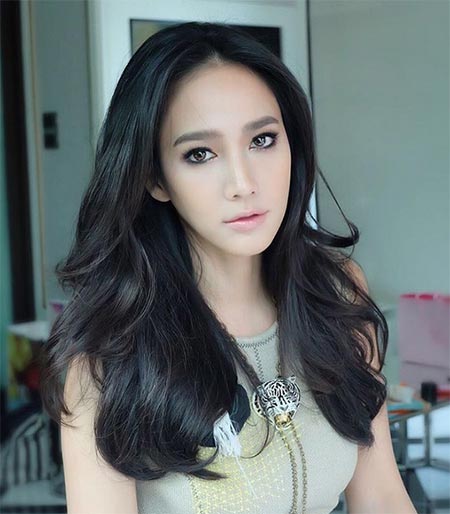 อั้ม พัชราภา ไชยเชื้อ