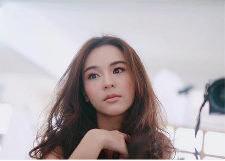 ออม สุชาร์