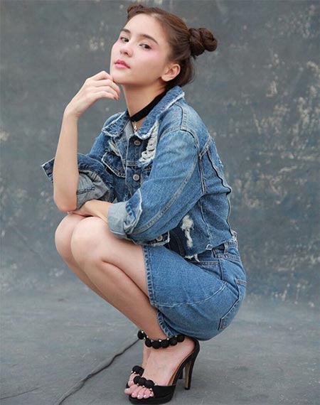 ออม สุชาร์