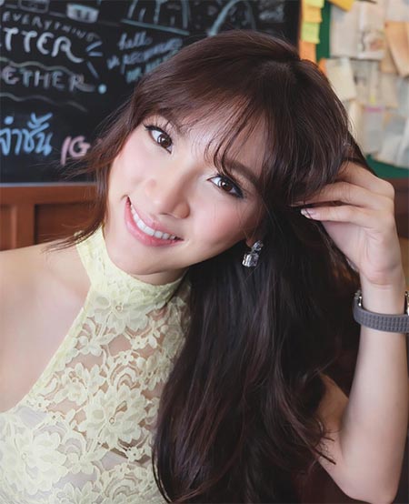 ใบเฟิร์น พิมพ์ชนก ศัลยกรรม