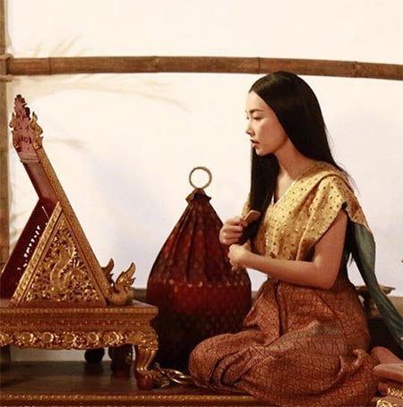 นุ่น วรนุช