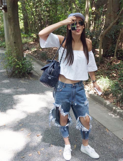 ดาราใส่ยีนส์ขาด