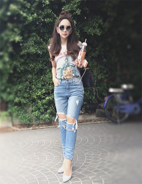 ดาราใส่ยีนส์ขาด