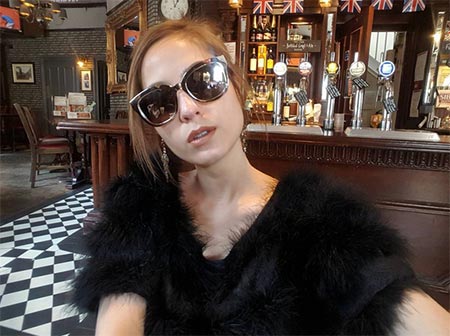 ขวัญ อุษามณี