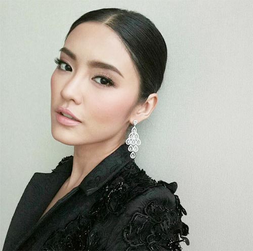 สาวหน้าสวย