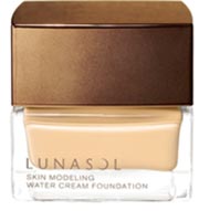 รองพื้นสำหรับหน้าหนาว