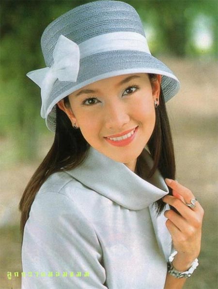 นุ่น วรนุช