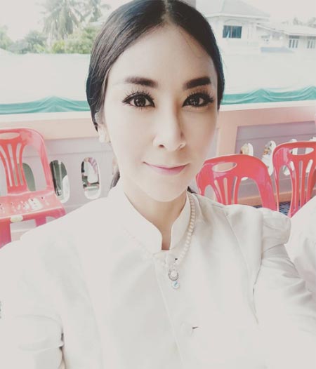 ใหม่ สุคนธวา