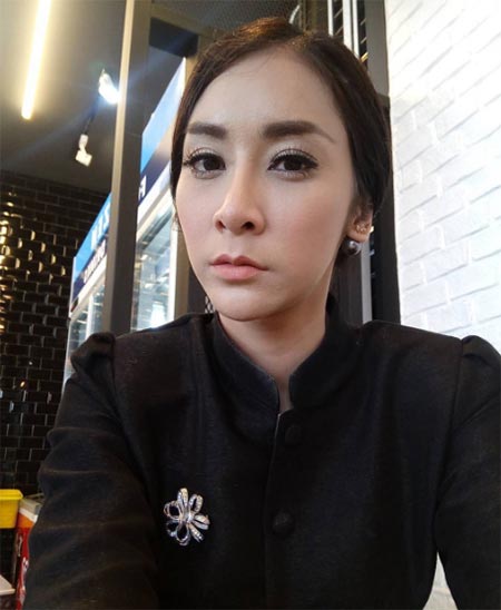 ใหม่ สุคนธวา