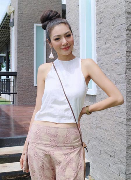 ฝ้าย สุภาพร