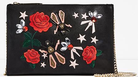 กระเป๋าคลัทช์สีดำ