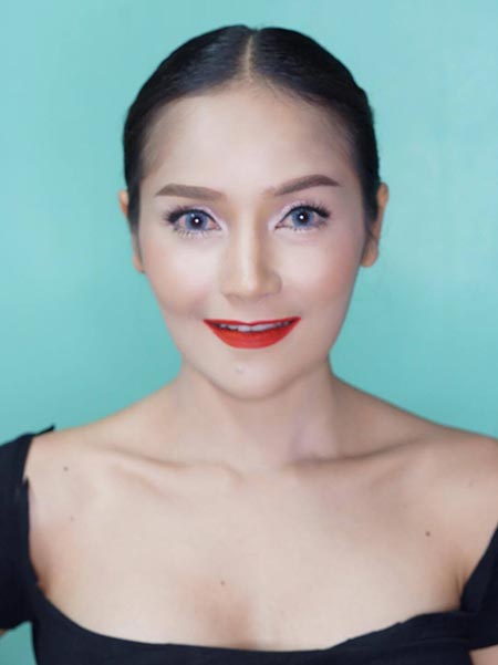 แต่งหน้าง่ายๆ