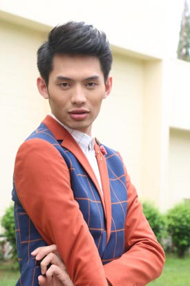 รักหลงโรง