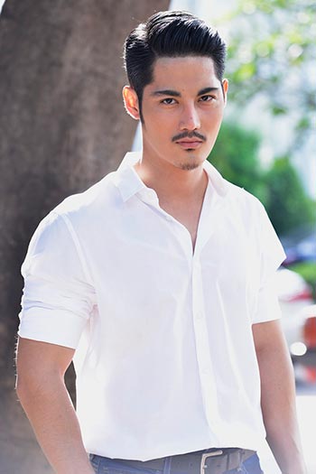 บัลลังก์หงส์