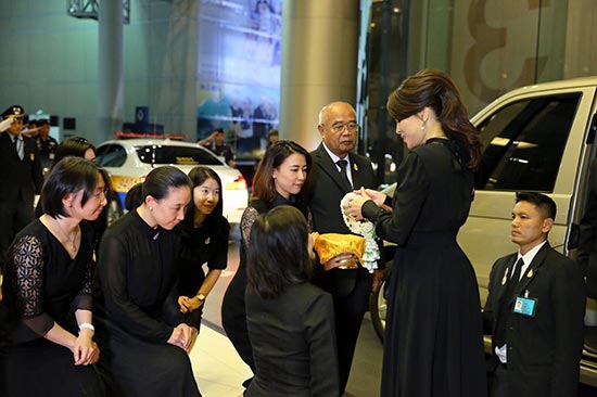 ดาวหลงฟ้าภูผาสีเงิน