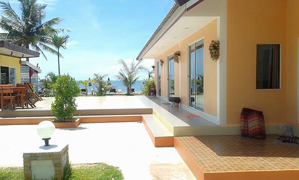 อุ่นไอทะเล รีสอร์ท