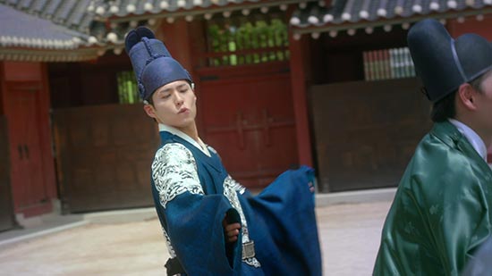 Moonlight Drawn by Clouds