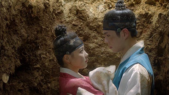 Moonlight Drawn by Clouds